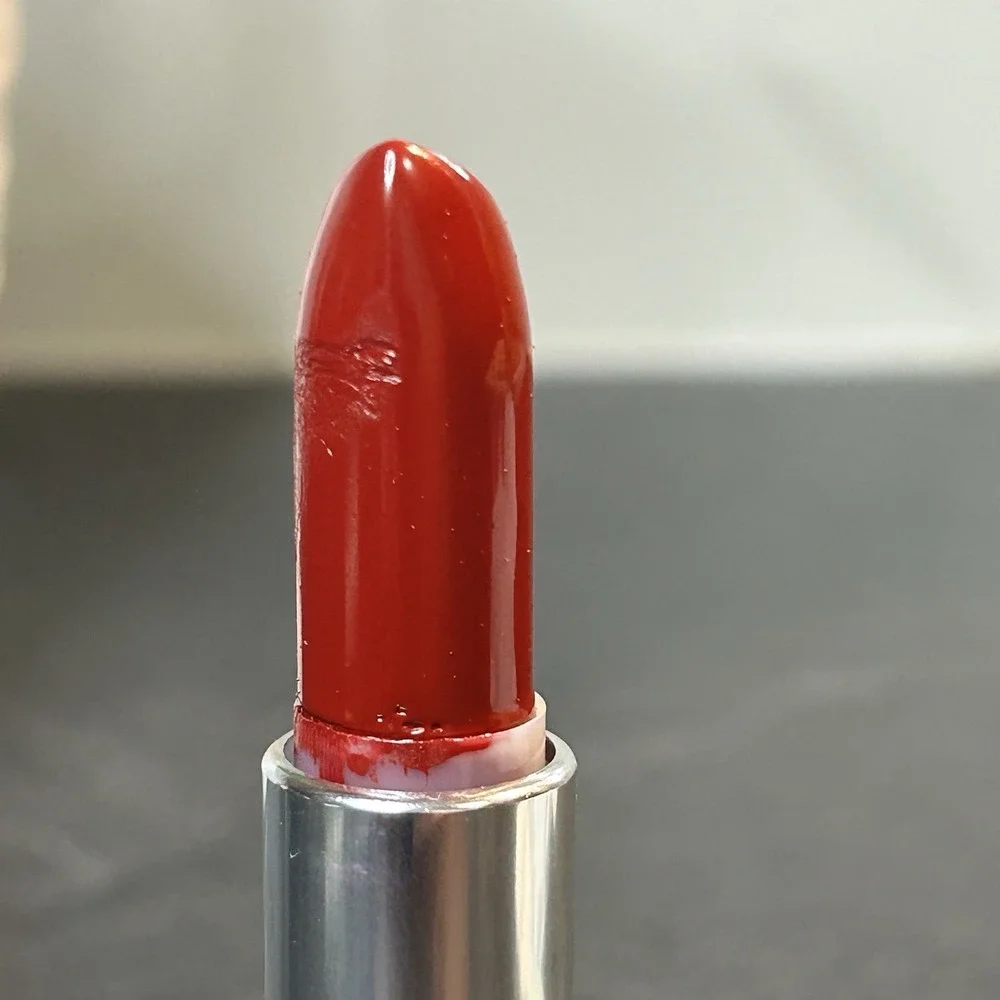NEW Clinique RED DRAMA Colour Surge Long‎ Last Lipstick Full Size Green Tube